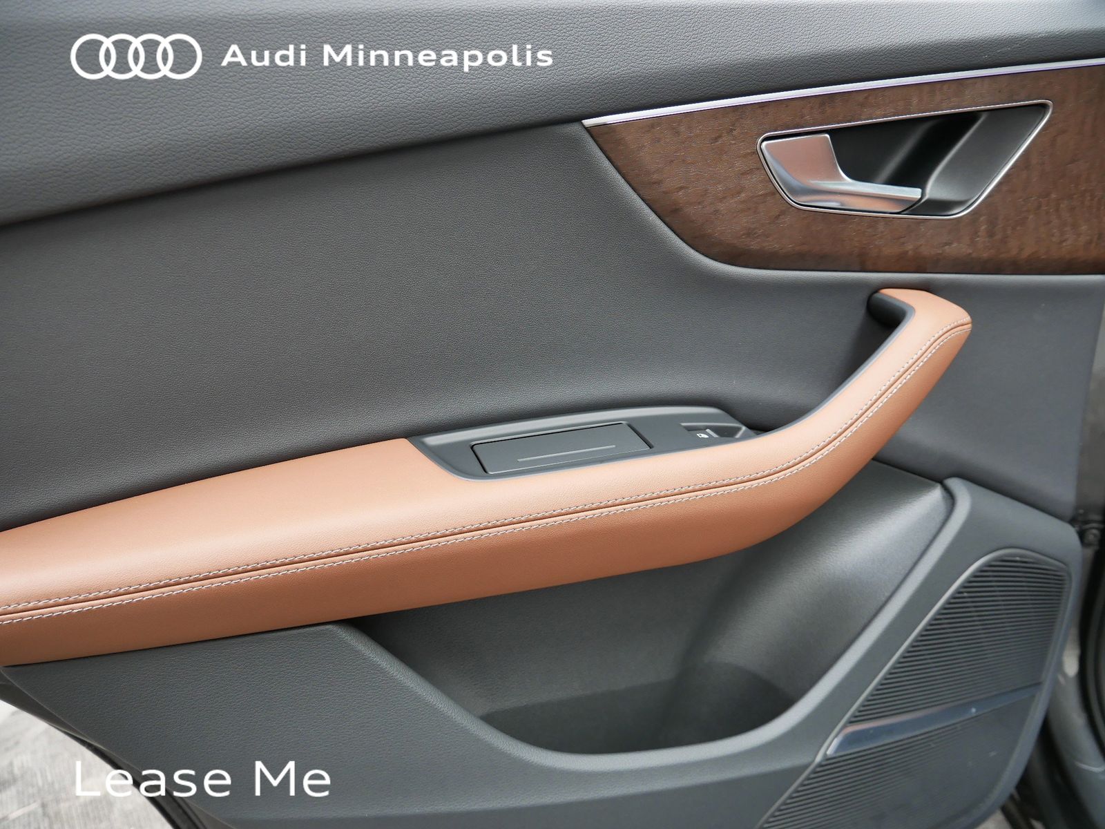 Thumbnail: 2025 Audi Q7 - 16