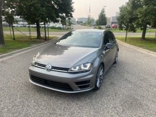 Thumbnail: 2017 Volkswagen Golf - 1