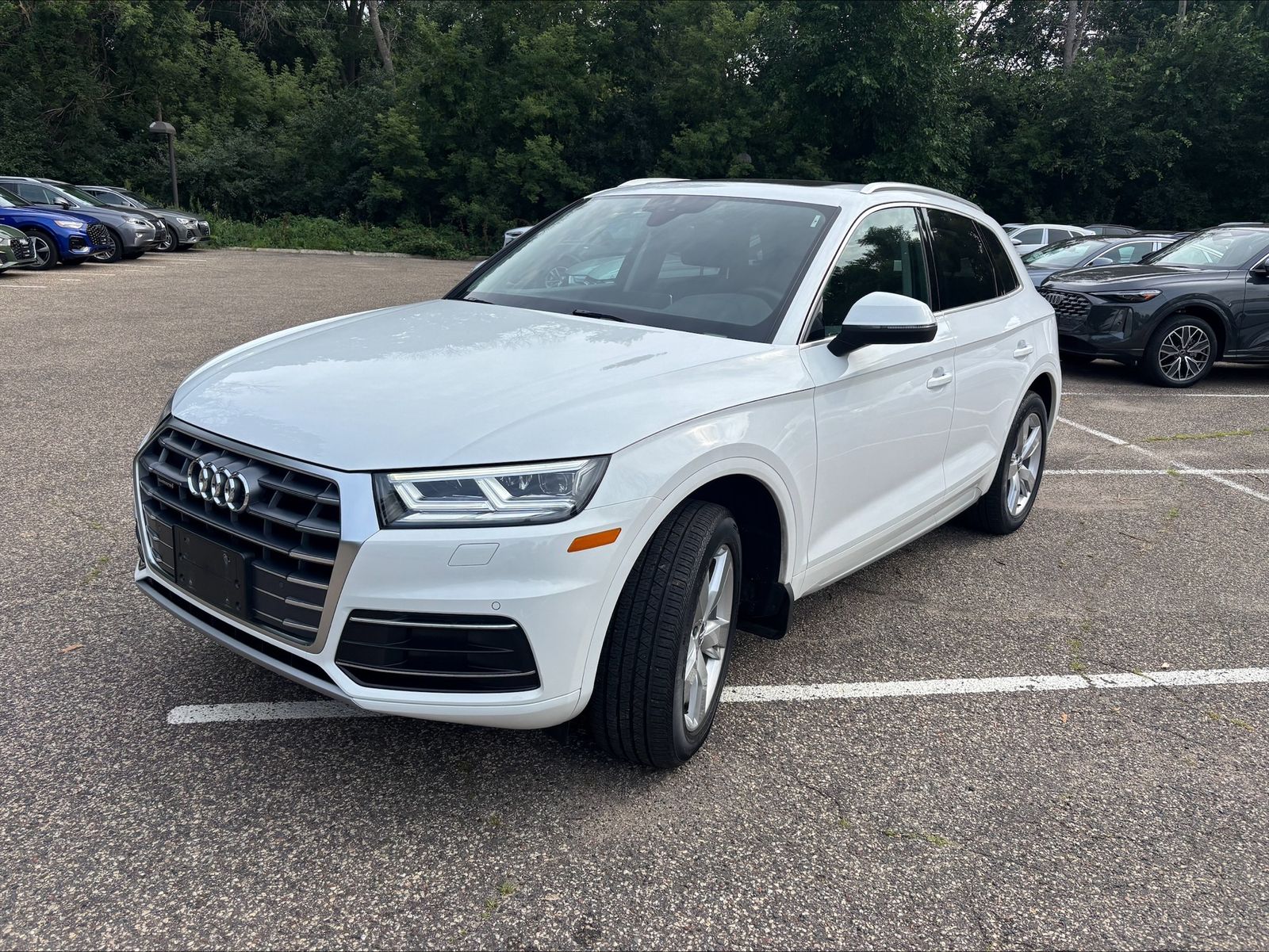 Thumbnail: 2019 Audi Q5 - 3