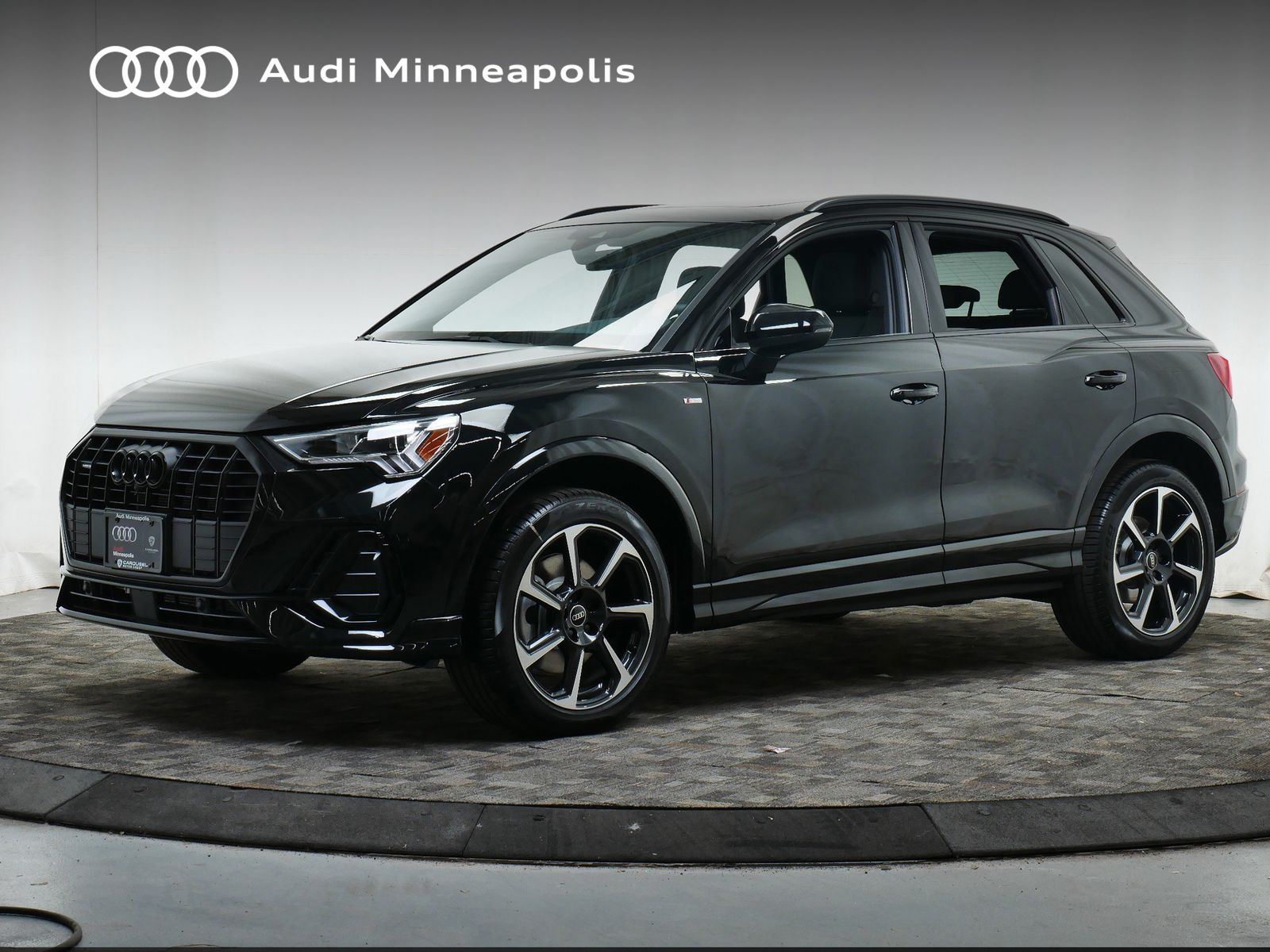 Thumbnail: 2025 Audi Q3 - 1