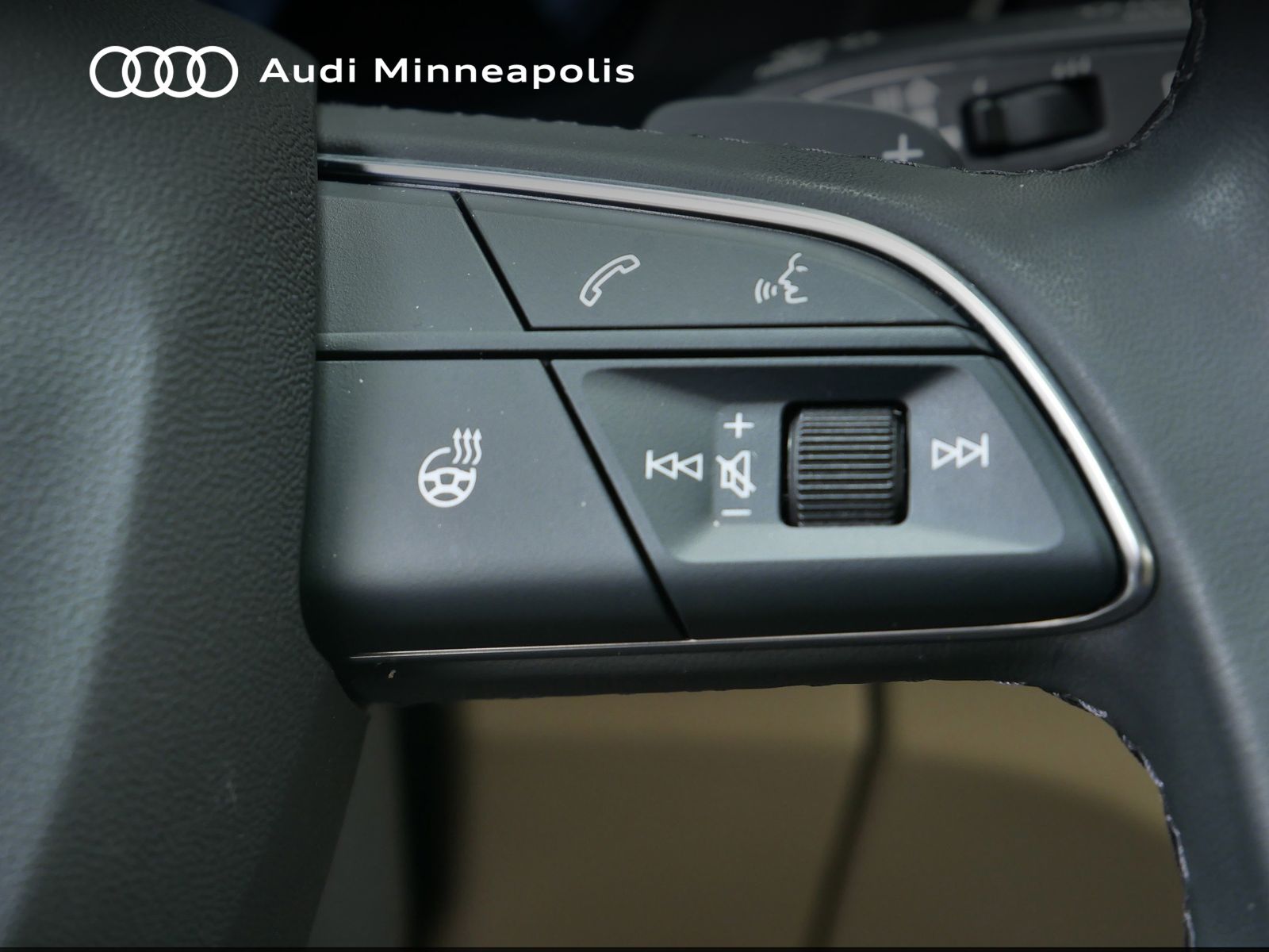 Thumbnail: 2023 Audi Q5 - 23