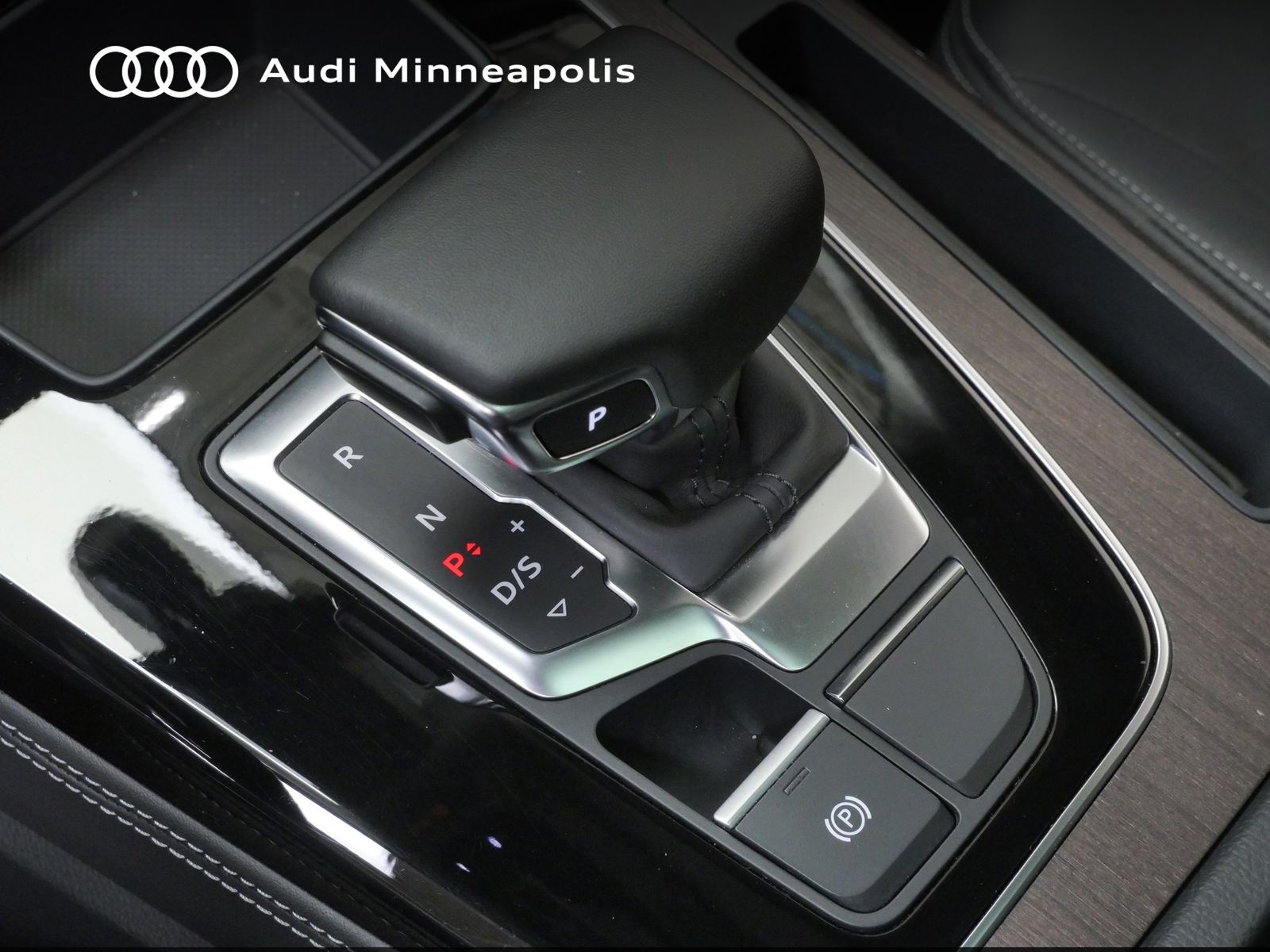 Thumbnail: 2023 Audi Q5 - 27