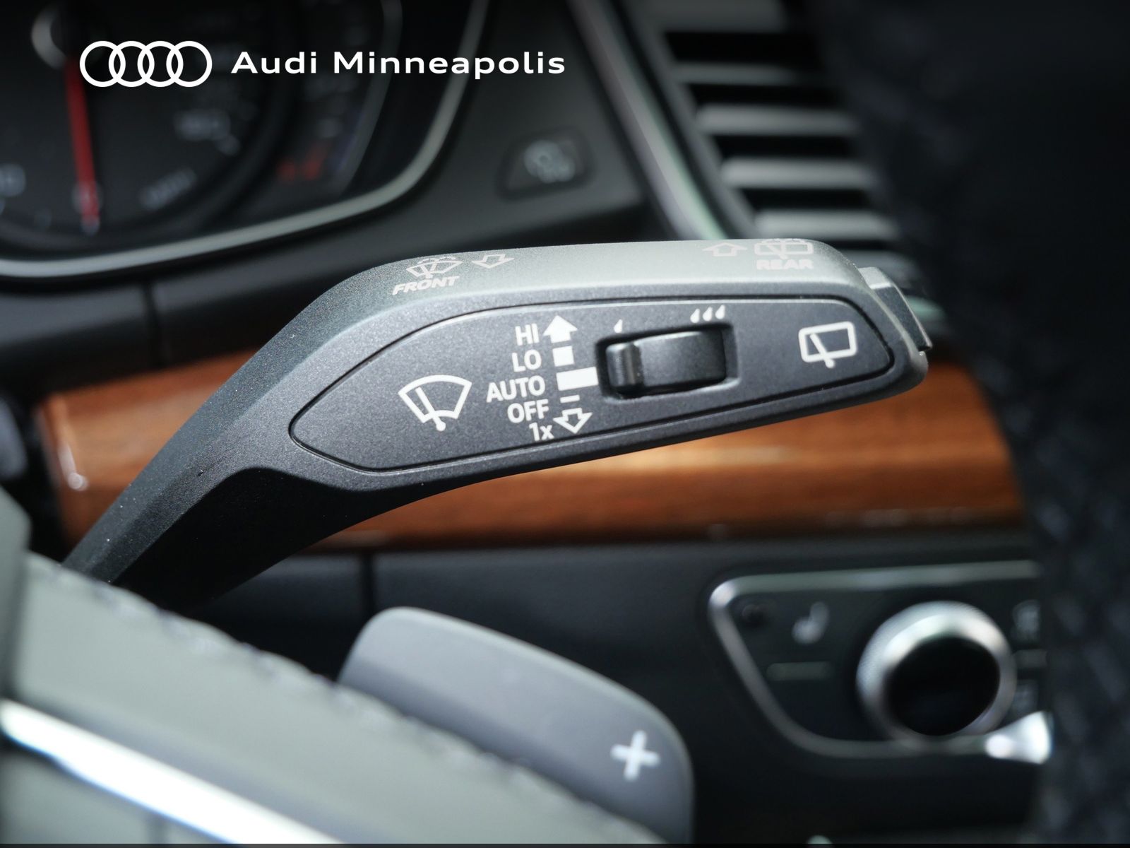 Thumbnail: 2023 Audi Q5 - 29