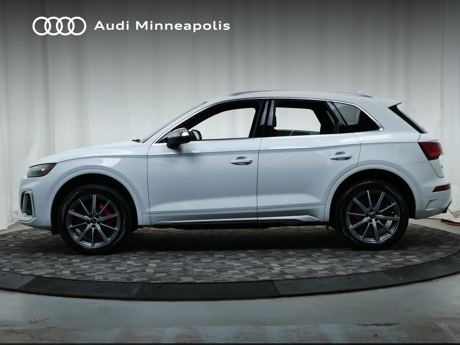2025 Audi SQ5 Premium Plus photo 3