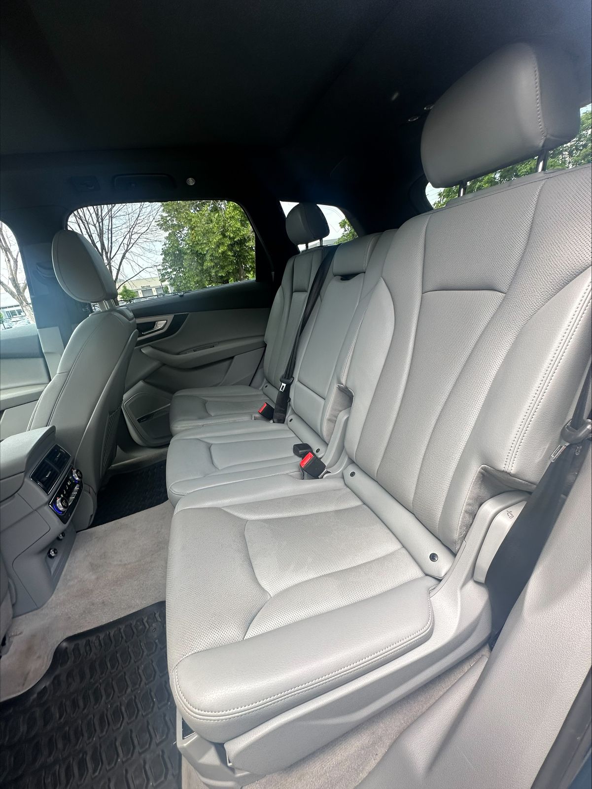 Thumbnail: 2018 Audi Q7 - 9