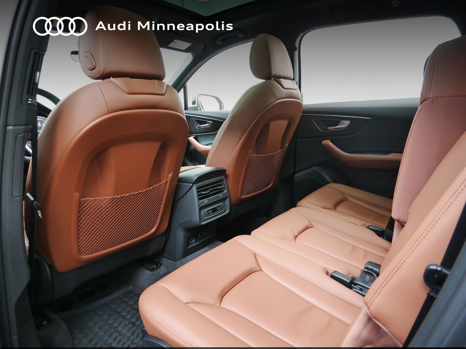 Thumbnail: 2023 Audi Q7 - 14