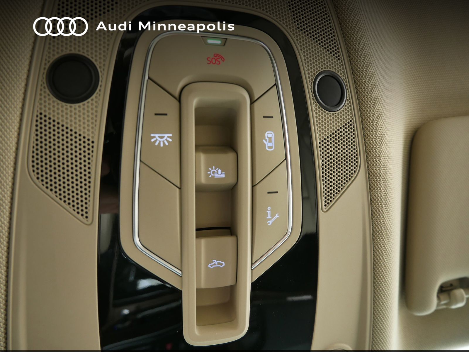 Thumbnail: 2023 Audi Q5 - 32