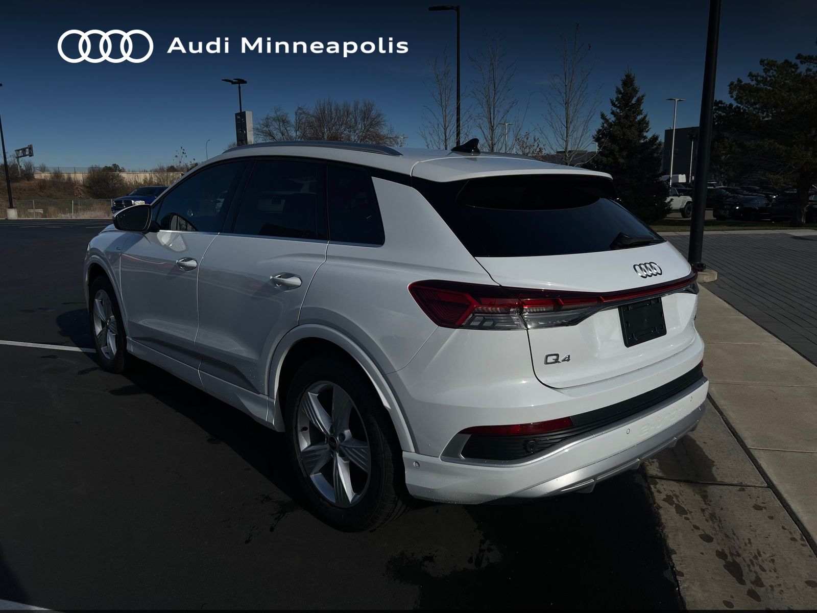 Thumbnail: 2024 Audi Q4 e-tron - 4