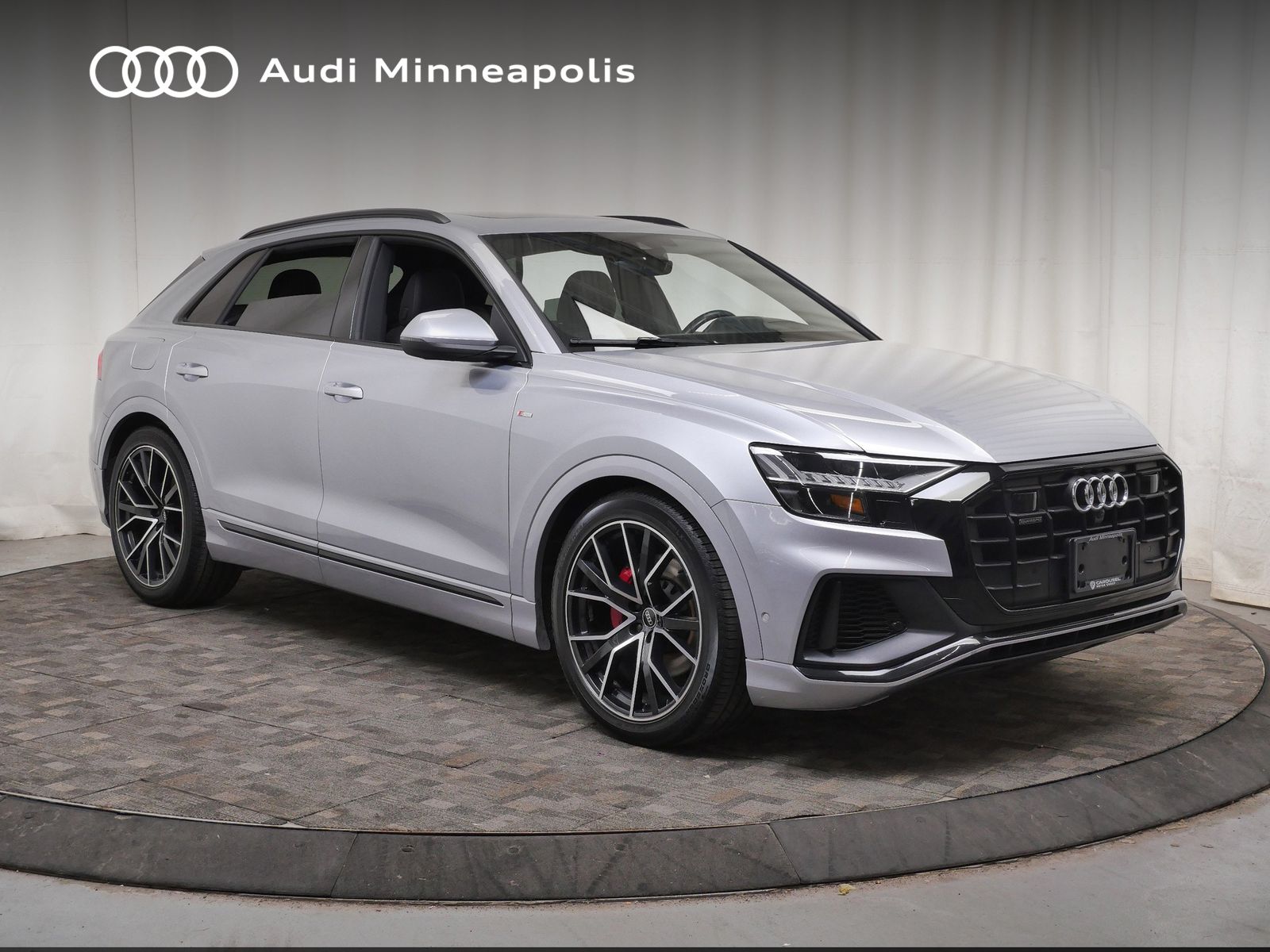 Thumbnail: 2021 Audi Q8 - 10
