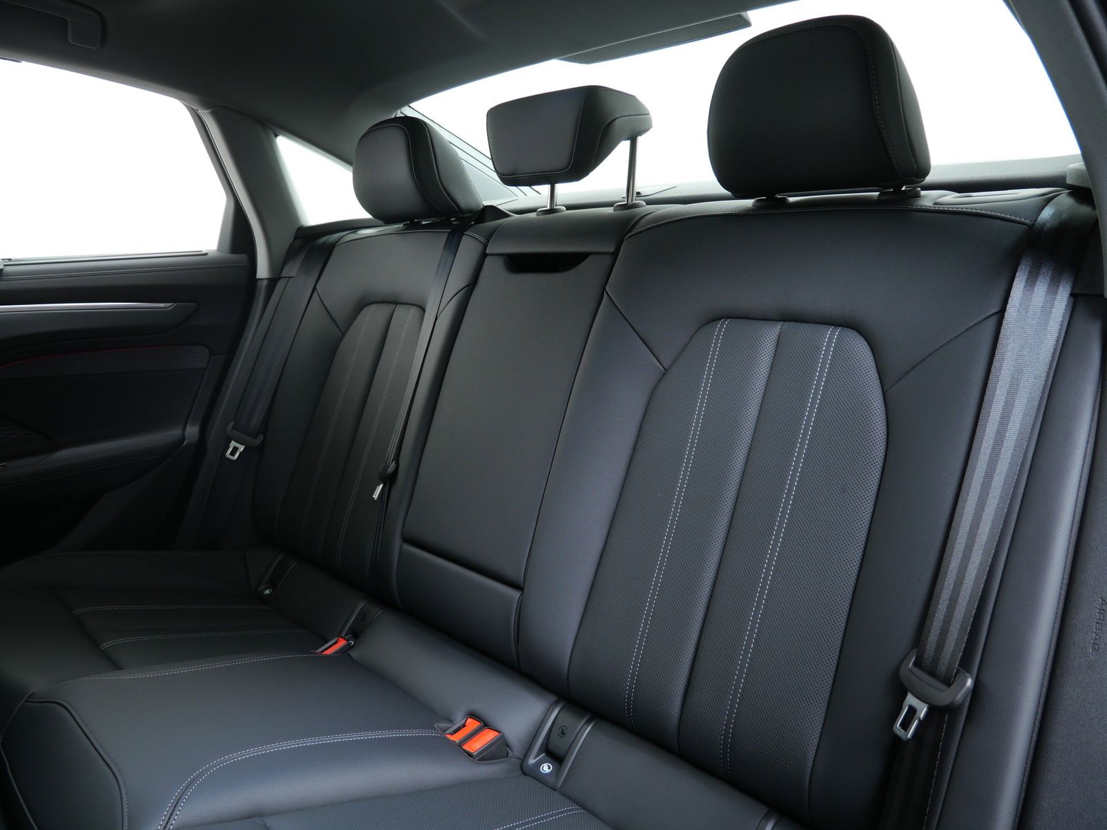 Thumbnail: 2026 Audi A6 - 12