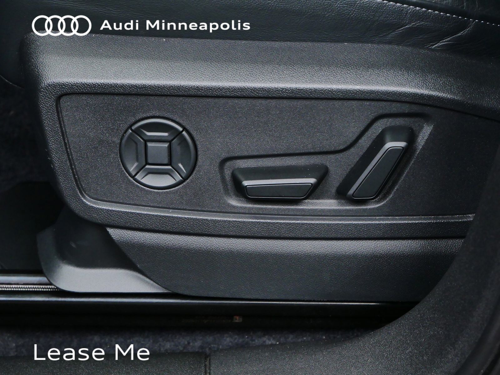 Thumbnail: 2025 Audi Q5 - 13