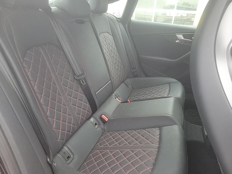 Thumbnail: 2023 Audi S5 - 9