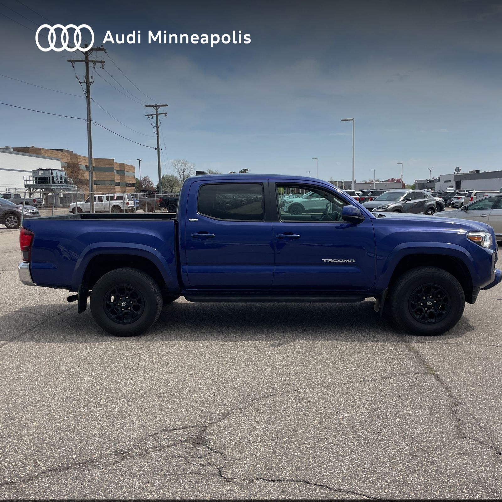 Thumbnail: 2022 Toyota Tacoma - 7