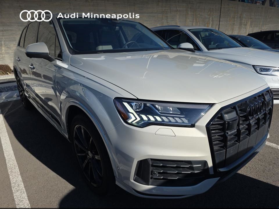 Thumbnail: 2023 Audi Q7 - 3