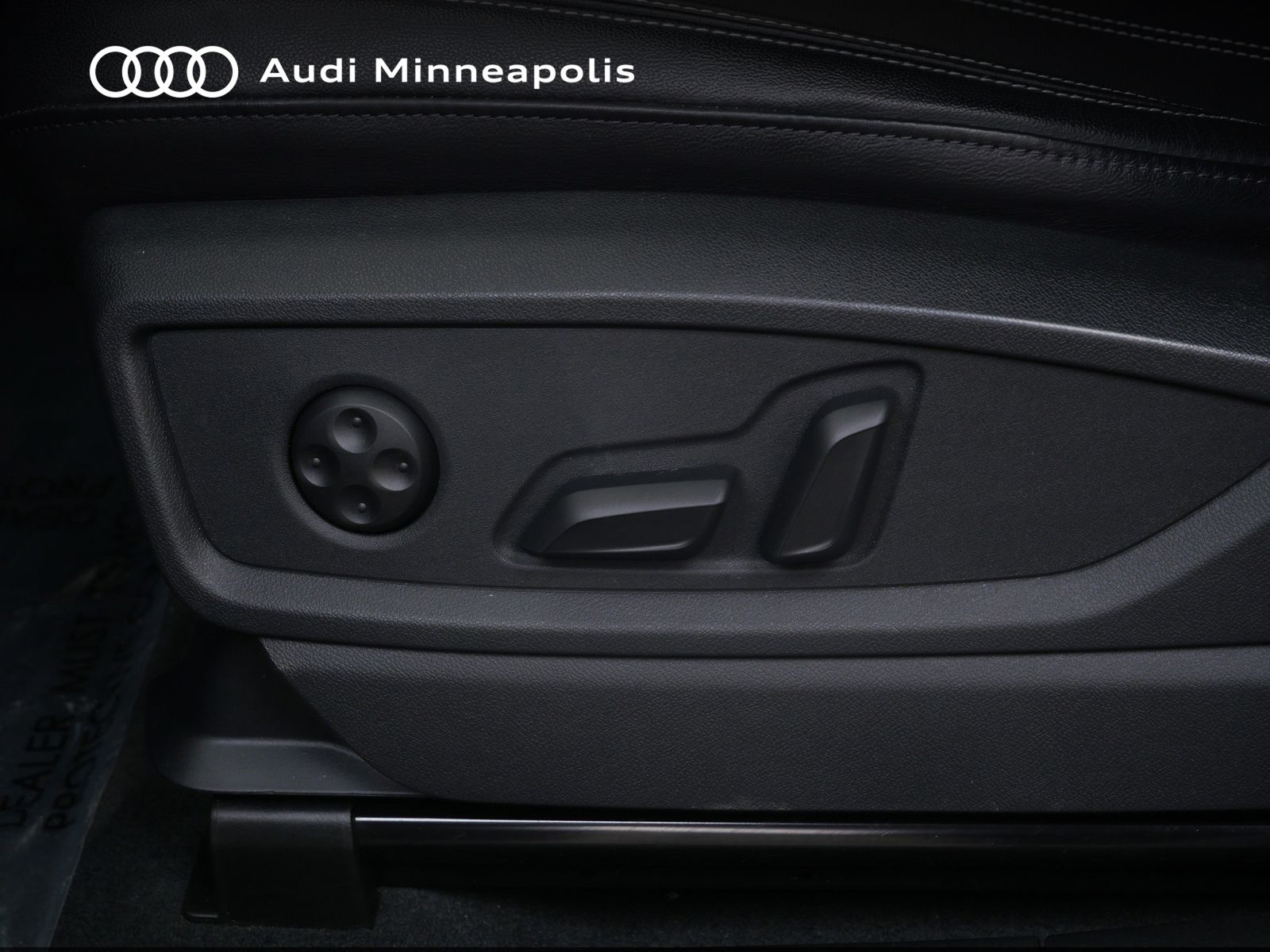 Thumbnail: 2023 Audi Q5 - 14