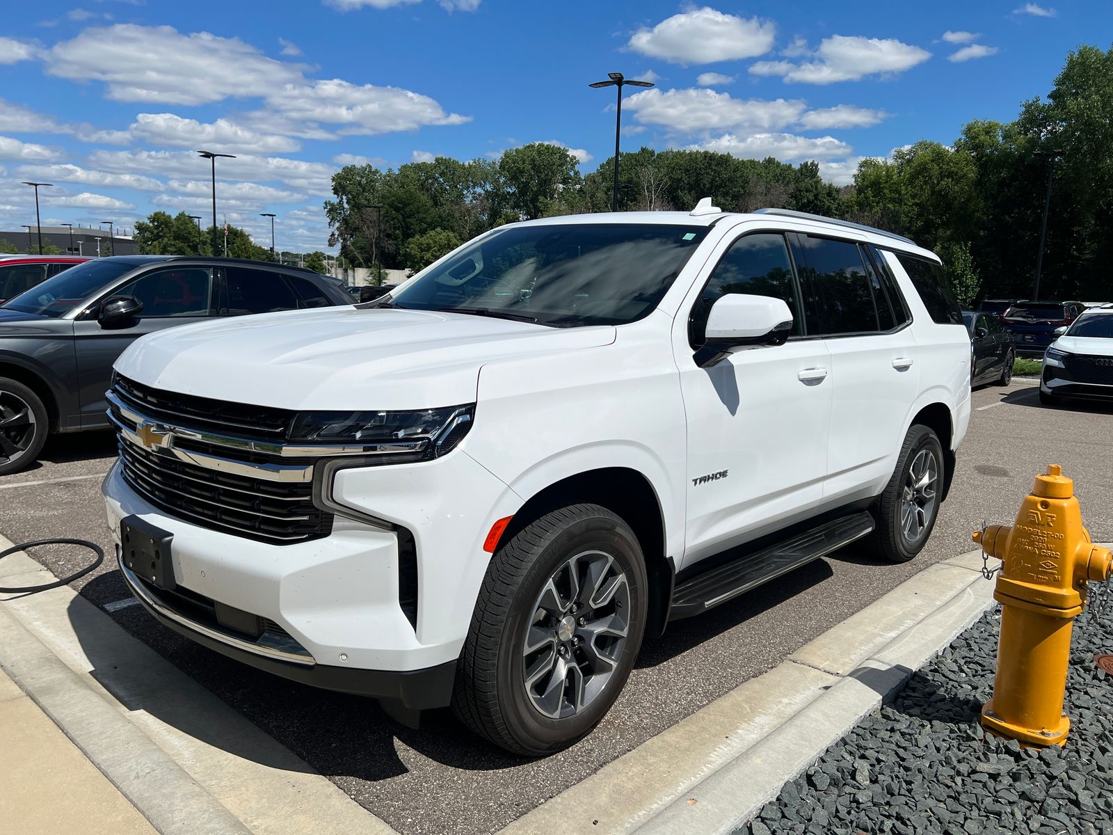 Thumbnail: 2021 Chevrolet Tahoe - 1