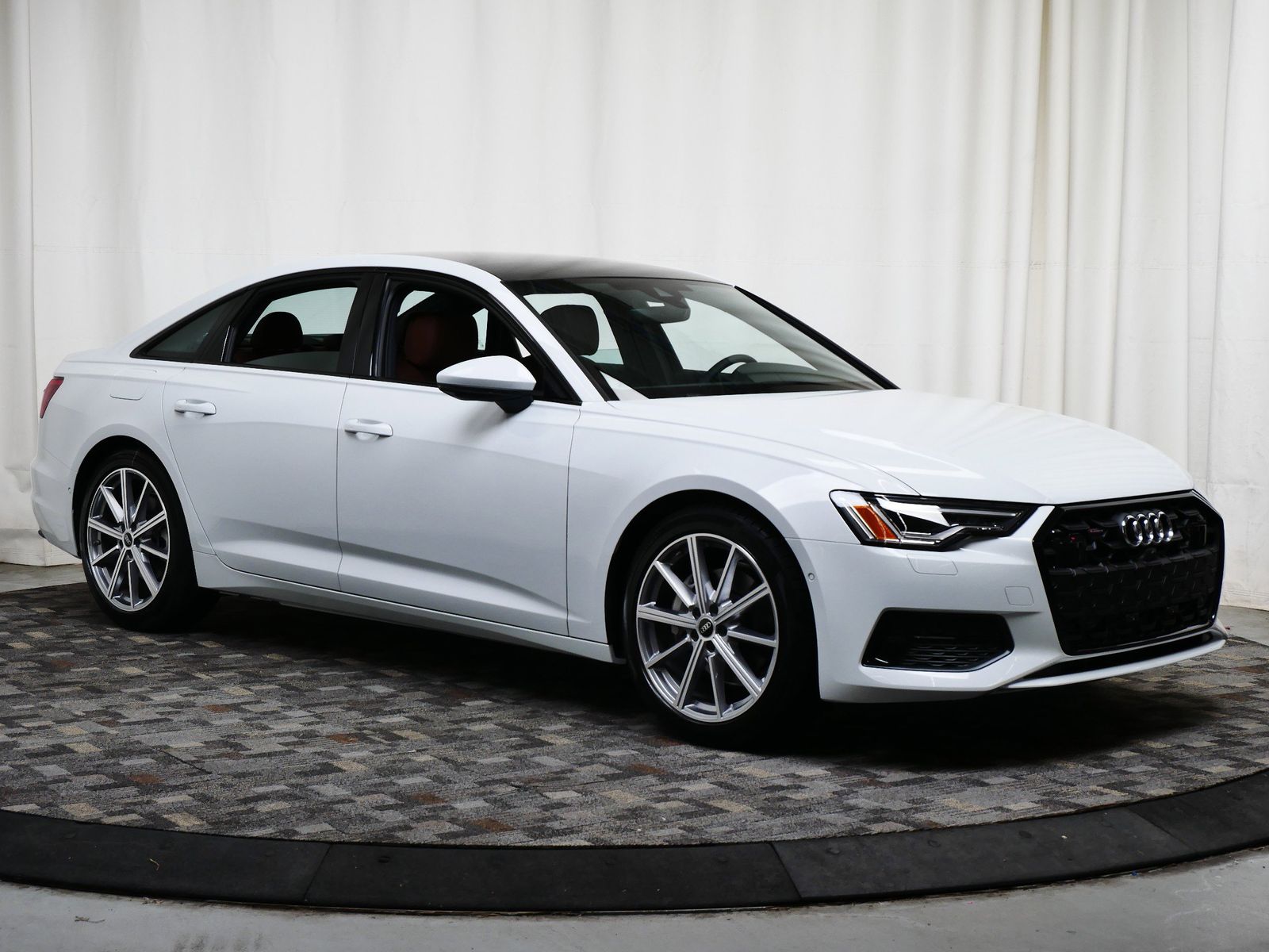 Thumbnail: 2025 Audi A6 - 8