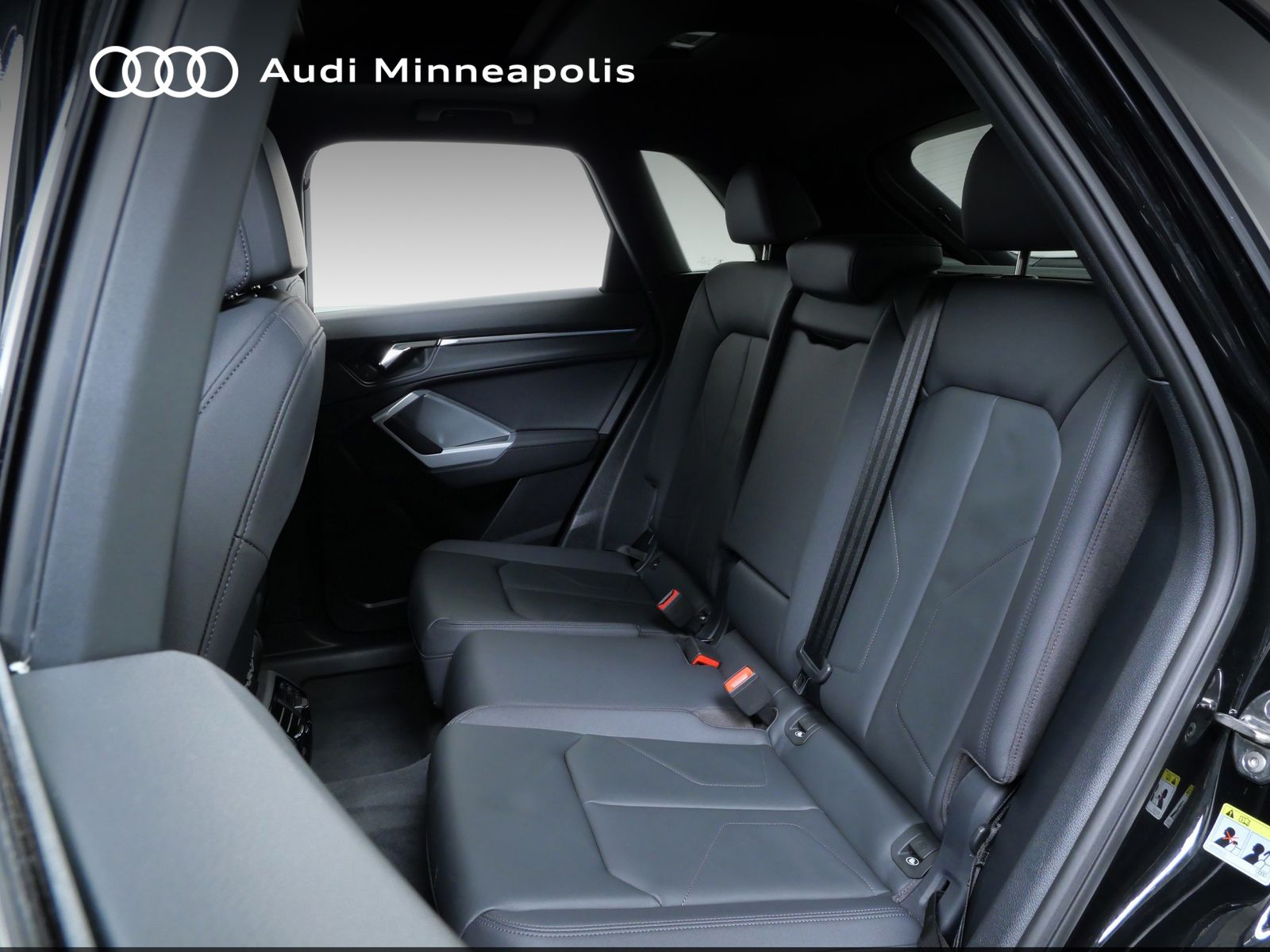 Thumbnail: 2023 Audi Q3 - 14