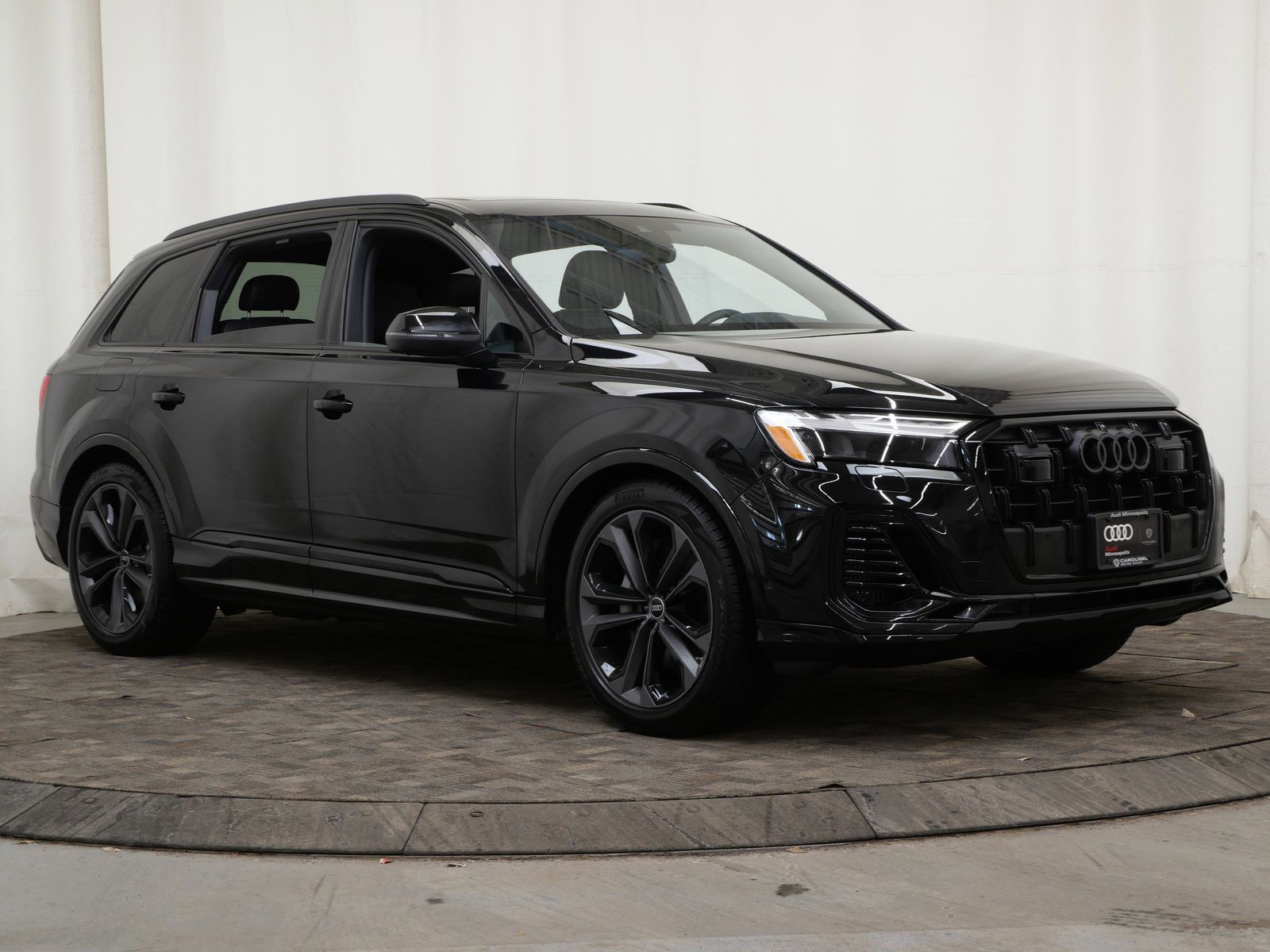 Thumbnail: 2026 Audi Q7 - 8