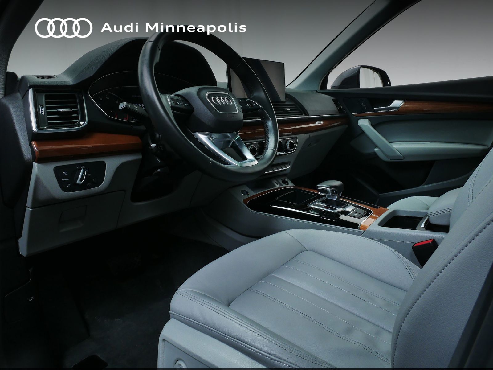 Thumbnail: 2022 Audi Q5 - 2