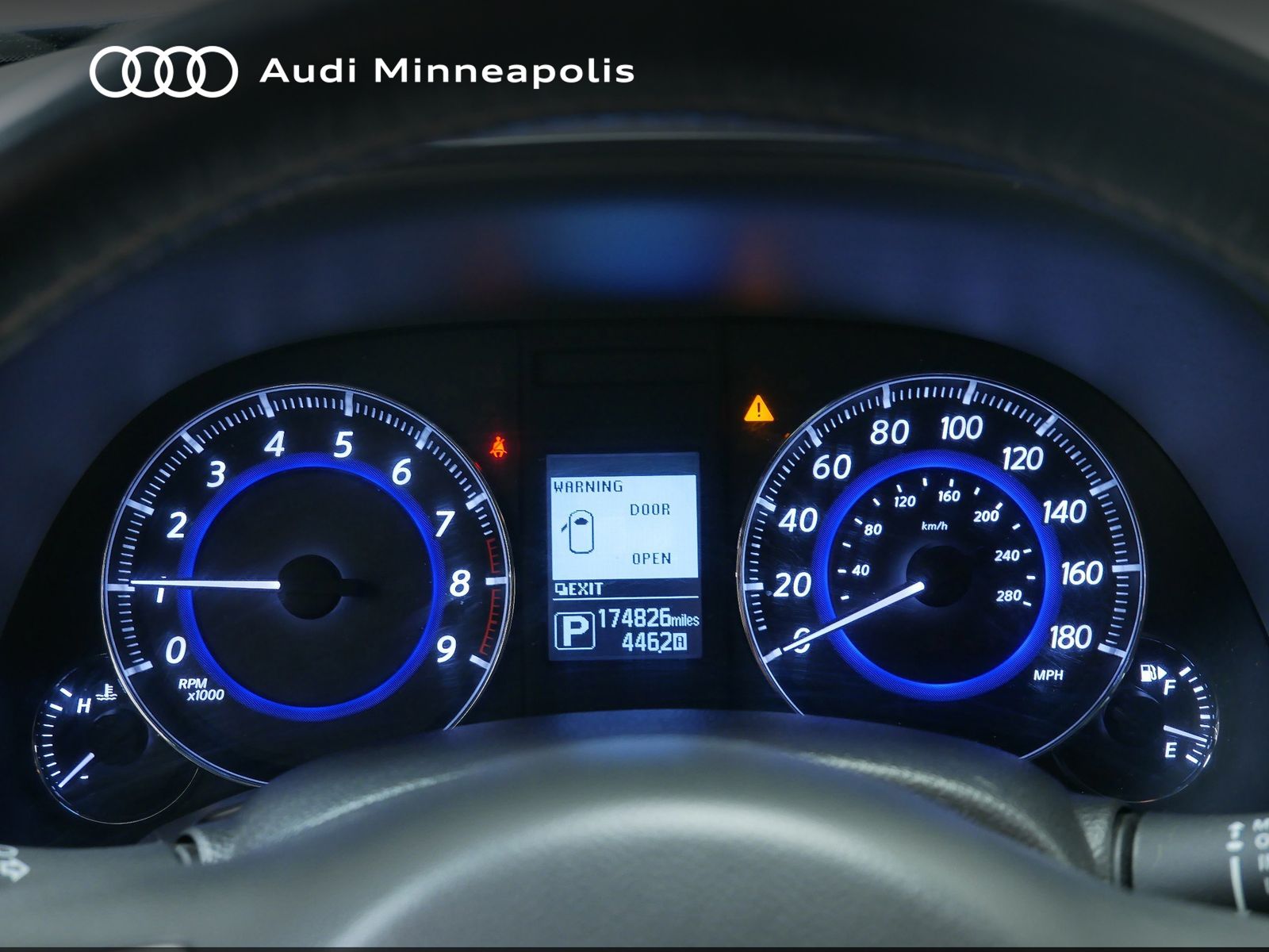 Thumbnail: 2015 INFINITI QX70 - 31