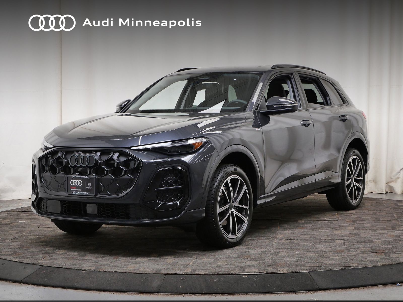 Thumbnail: 2026 Audi Q5 - 1