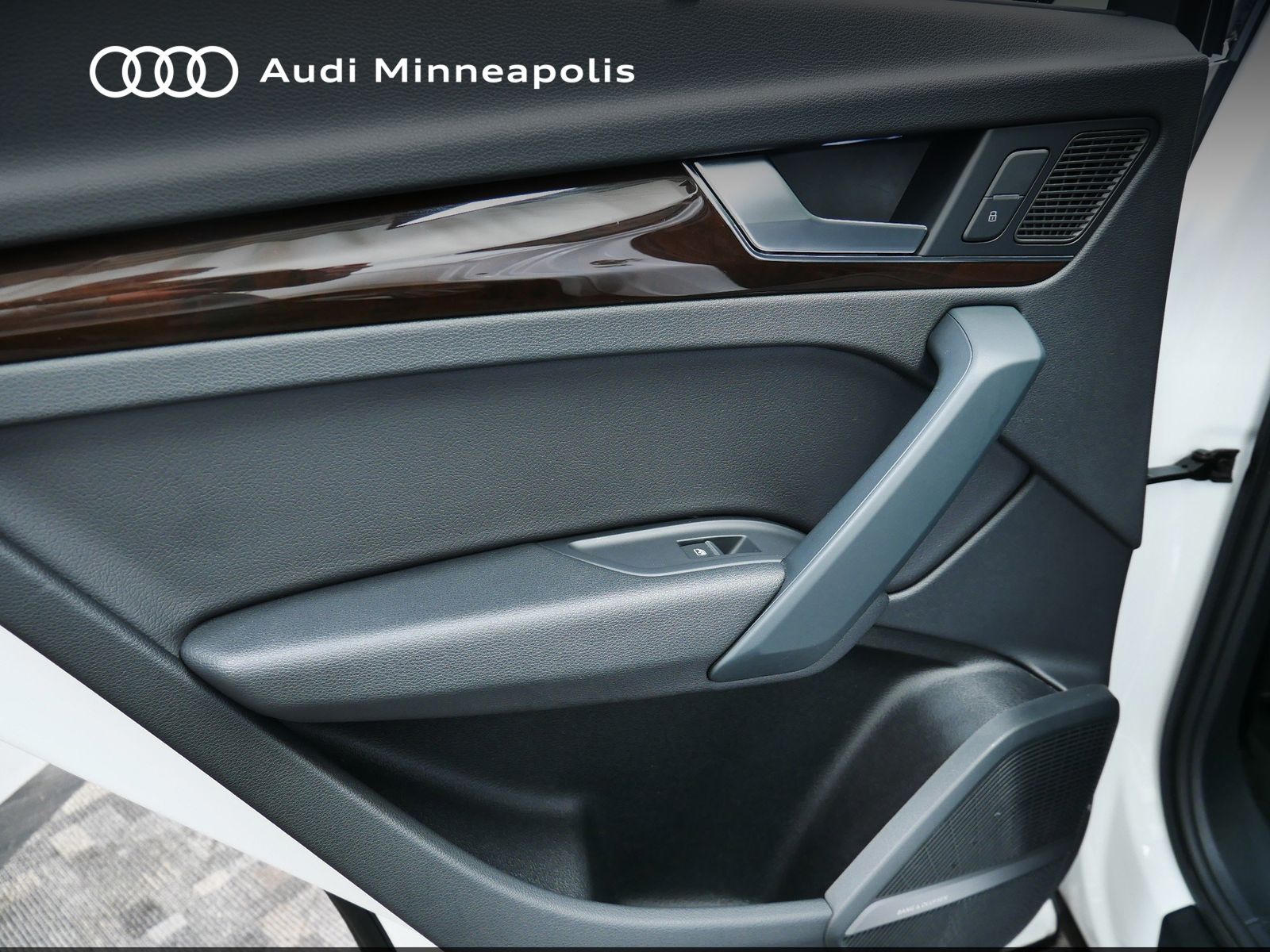 Thumbnail: 2018 Audi Q5 - 15