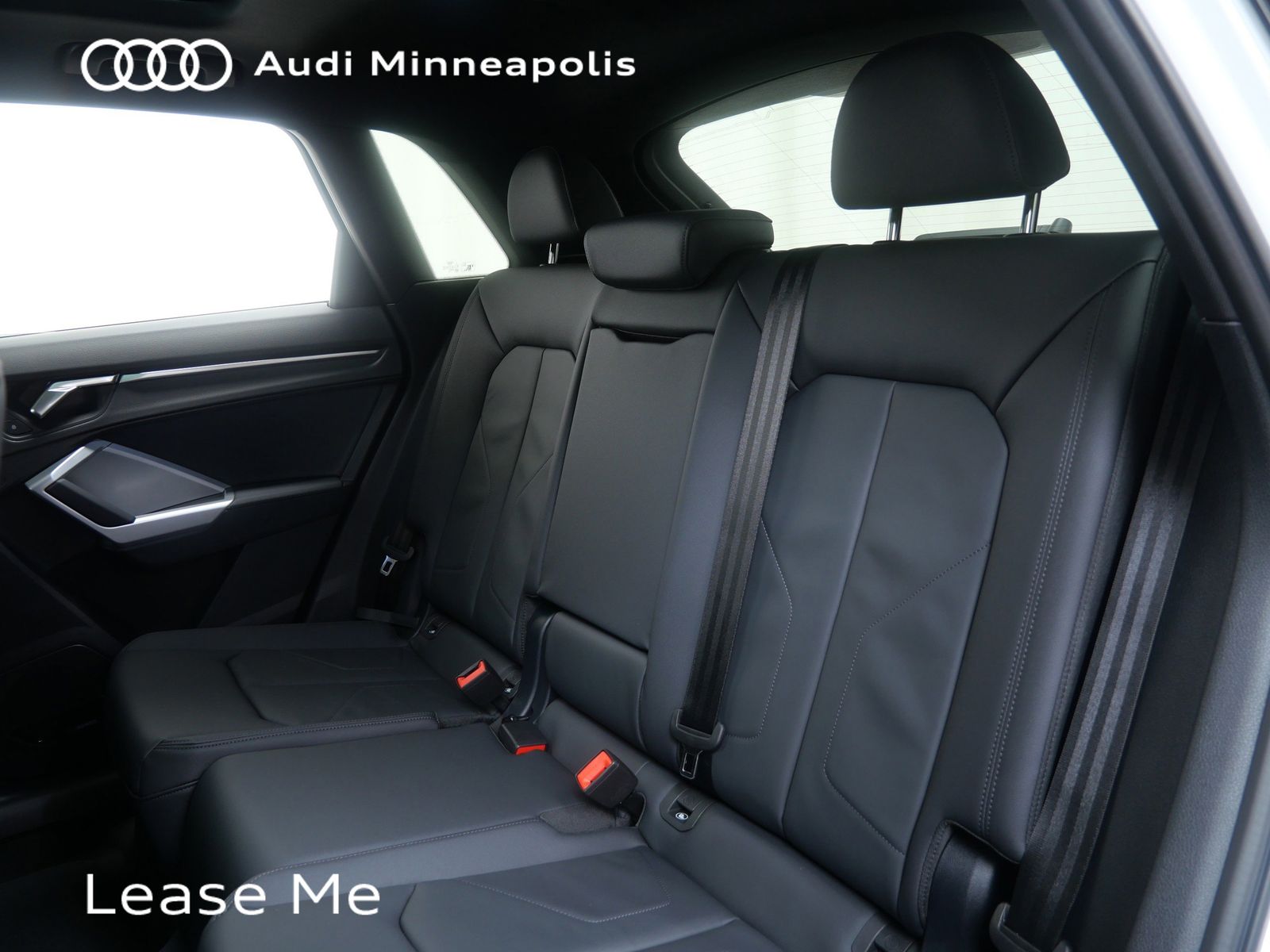 Thumbnail: 2025 Audi Q3 - 16