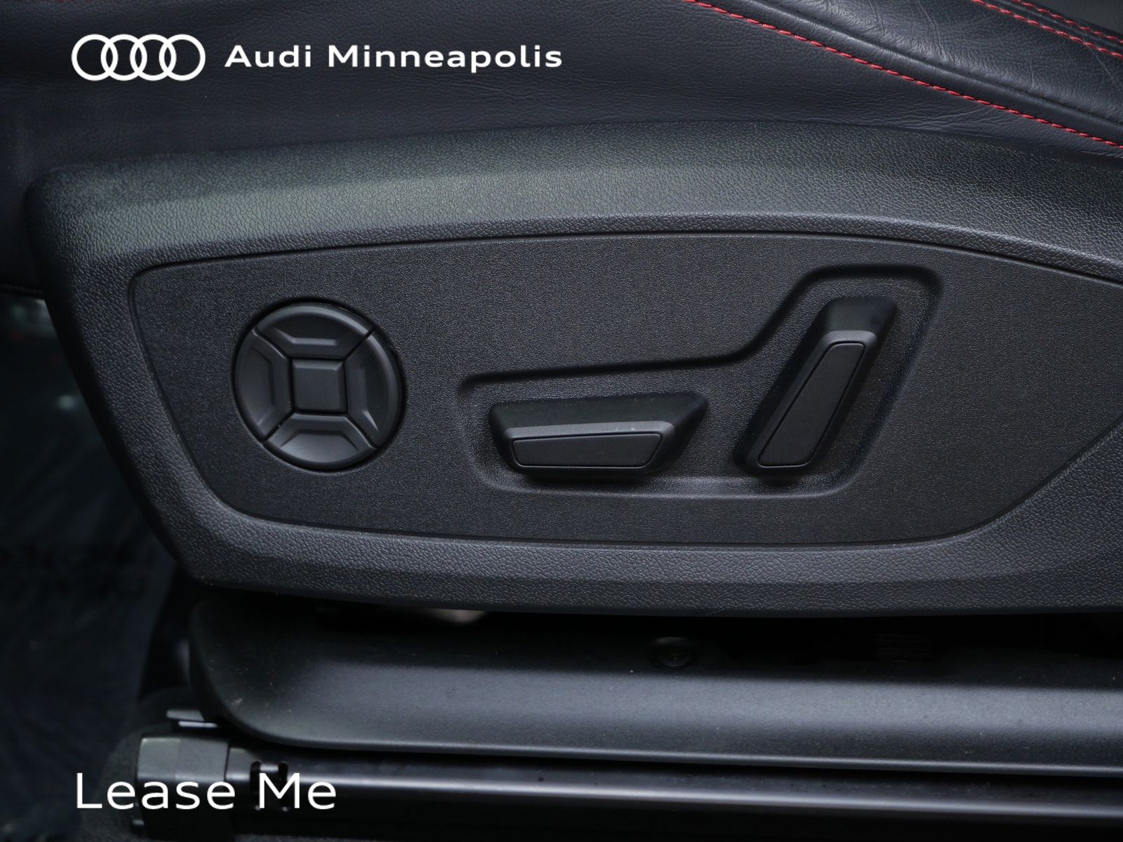 Thumbnail: 2025 Audi Q3 - 13