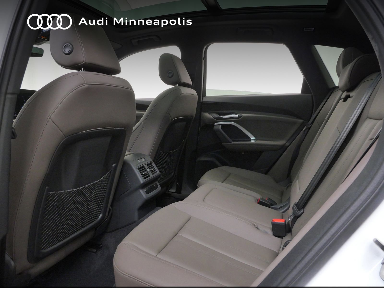 Thumbnail: 2025 Audi Q5 - 16