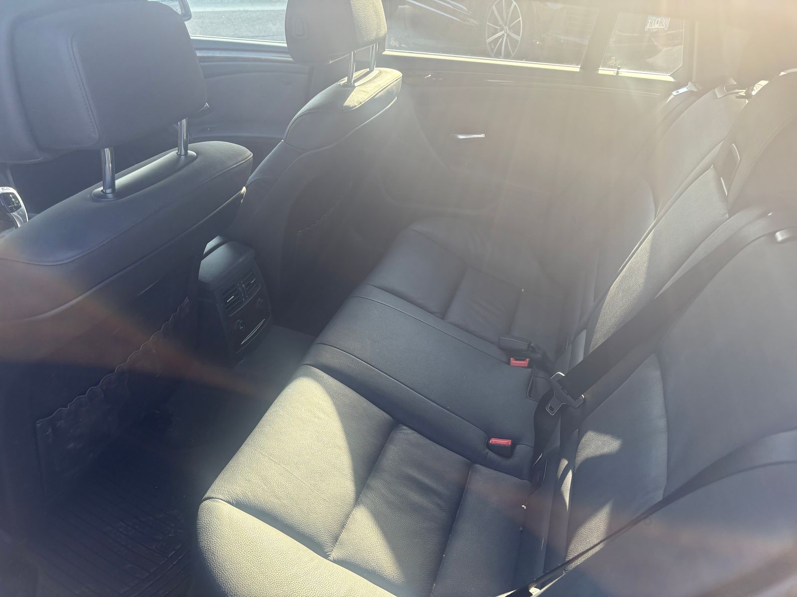 Thumbnail: 2010 BMW 5 Series - 9