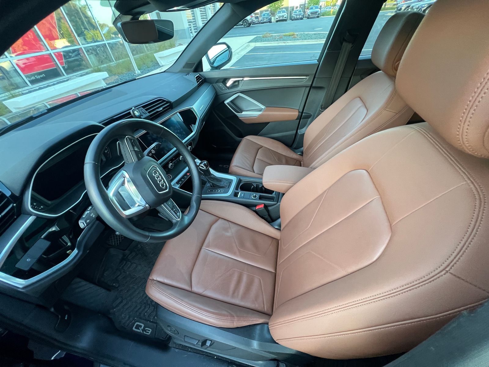 Thumbnail: 2022 Audi Q3 - 2