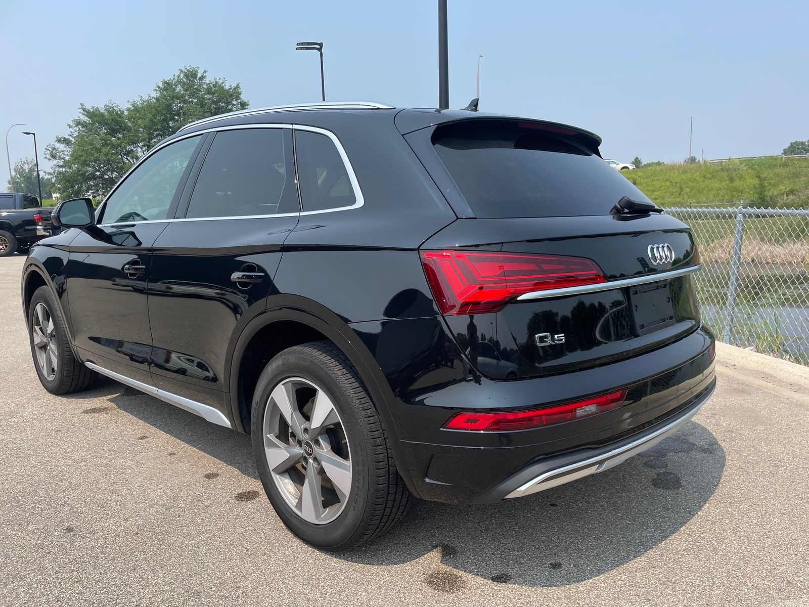 Thumbnail: 2022 Audi Q5 - 5