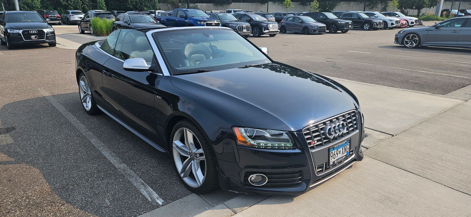 Used 2011 Audi S5 Premium Plus with VIN WAUVGAFH1BN008745 for sale in Minneapolis, Minnesota