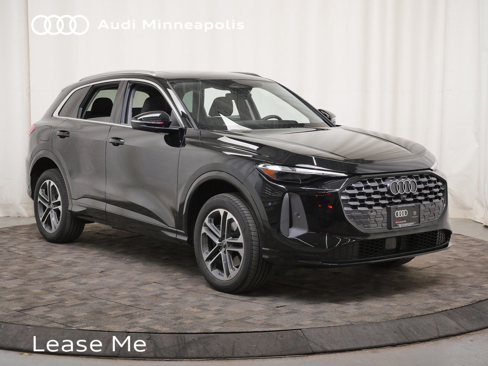 Thumbnail: 2025 Audi Q5 - 10