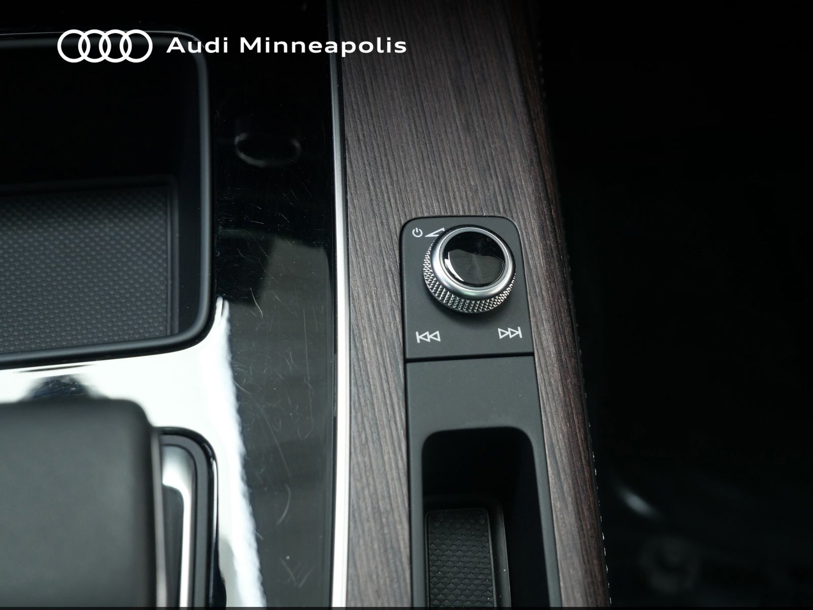 Thumbnail: 2023 Audi Q5 - 19