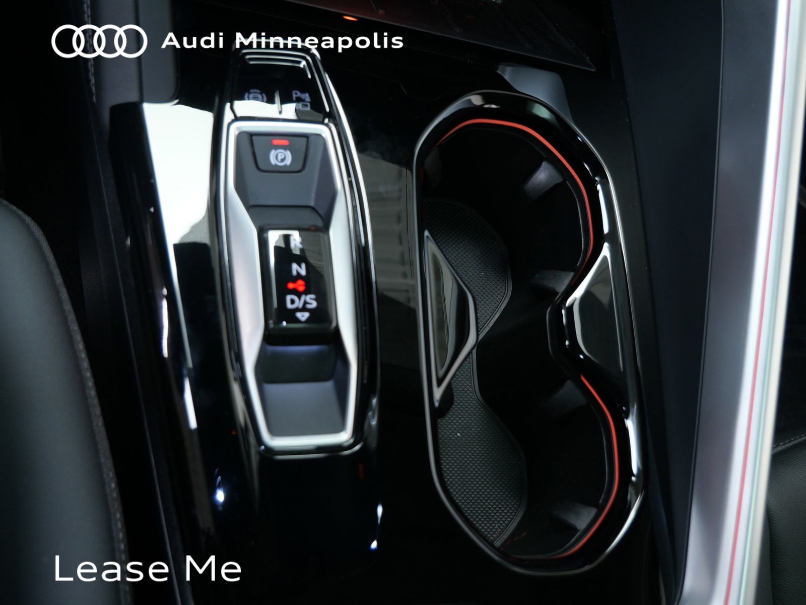 Thumbnail: 2025 Audi Q5 - 19