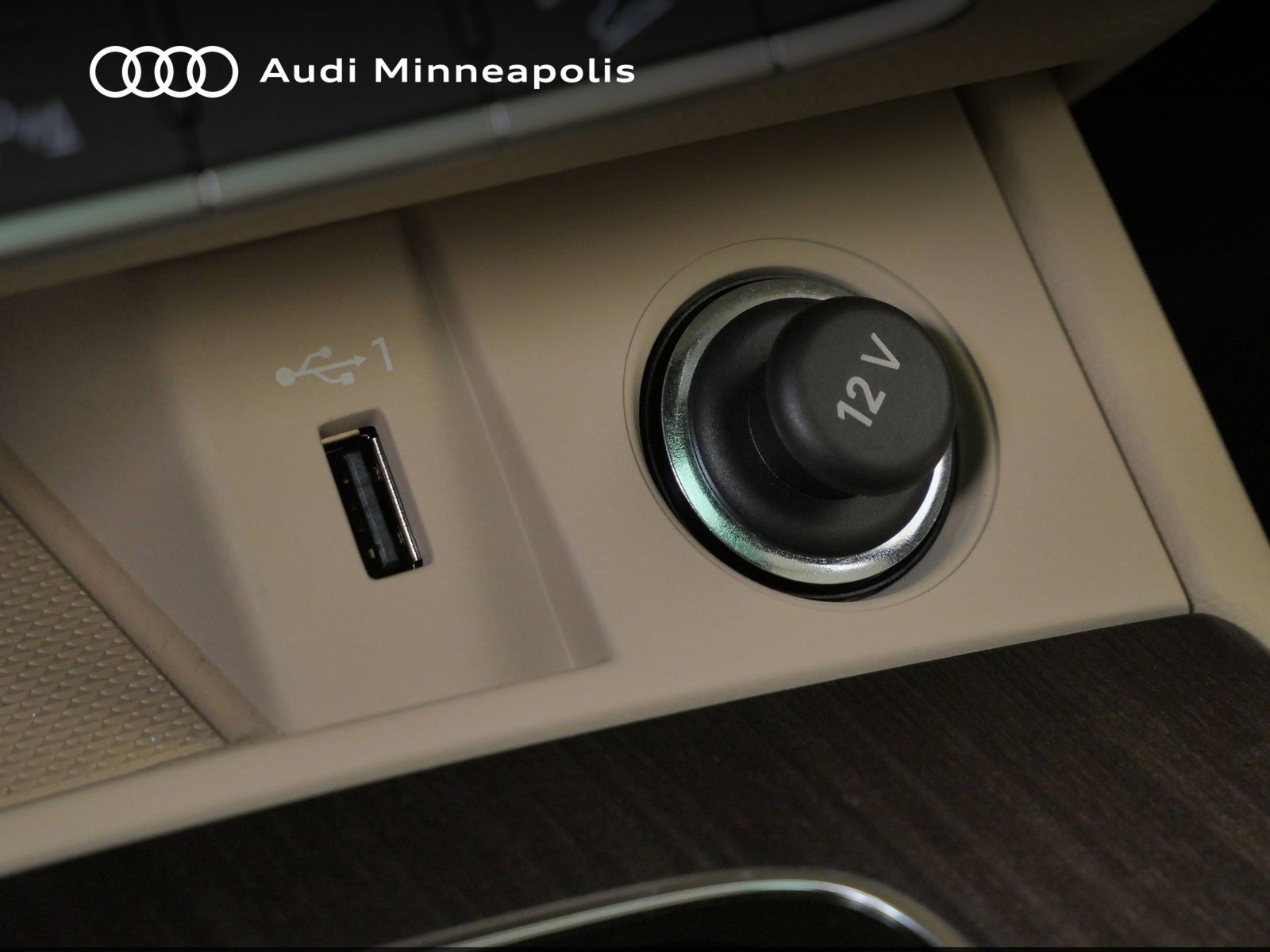 Thumbnail: 2023 Audi Q5 - 31