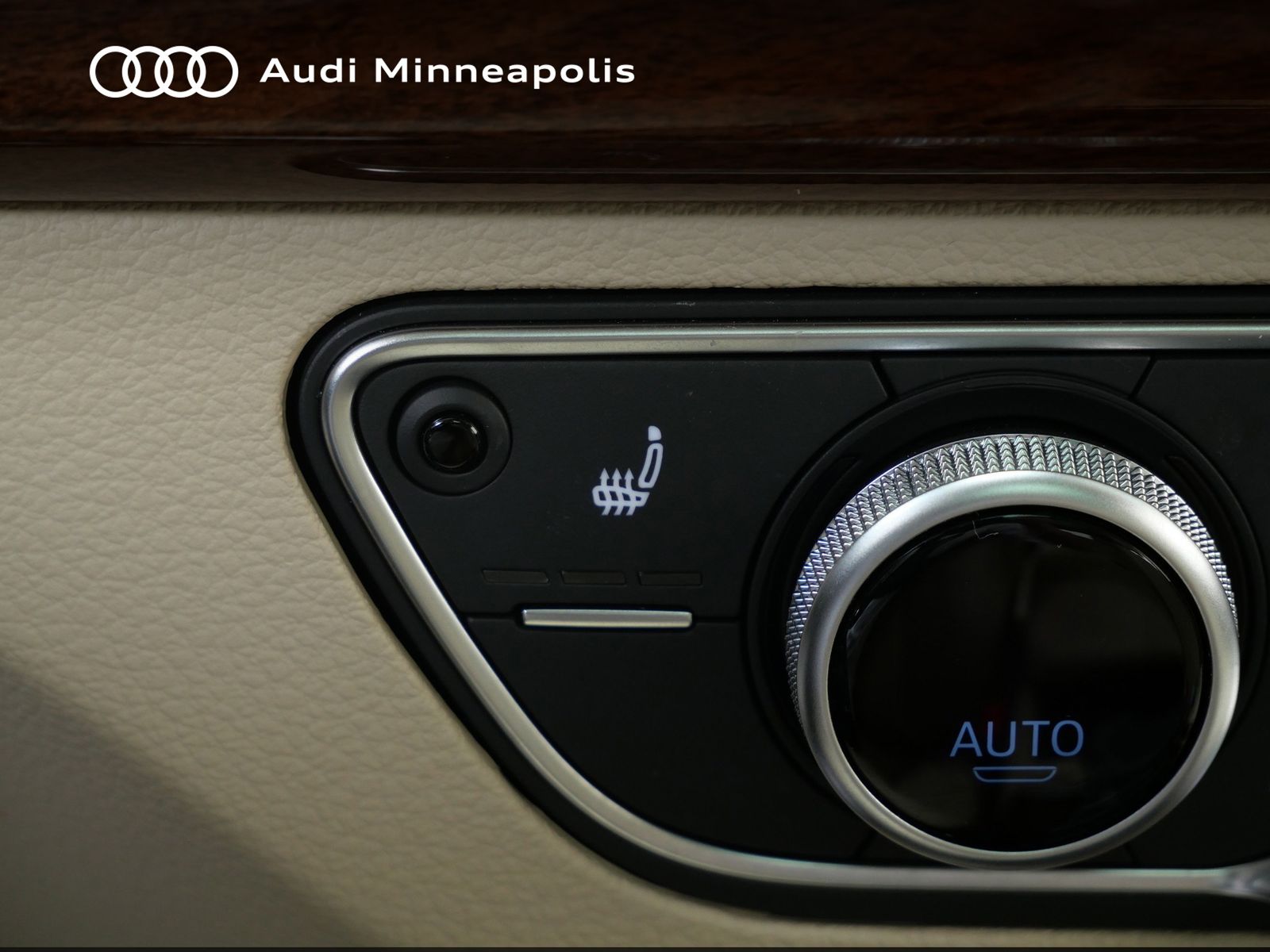 Thumbnail: 2023 Audi Q5 - 27