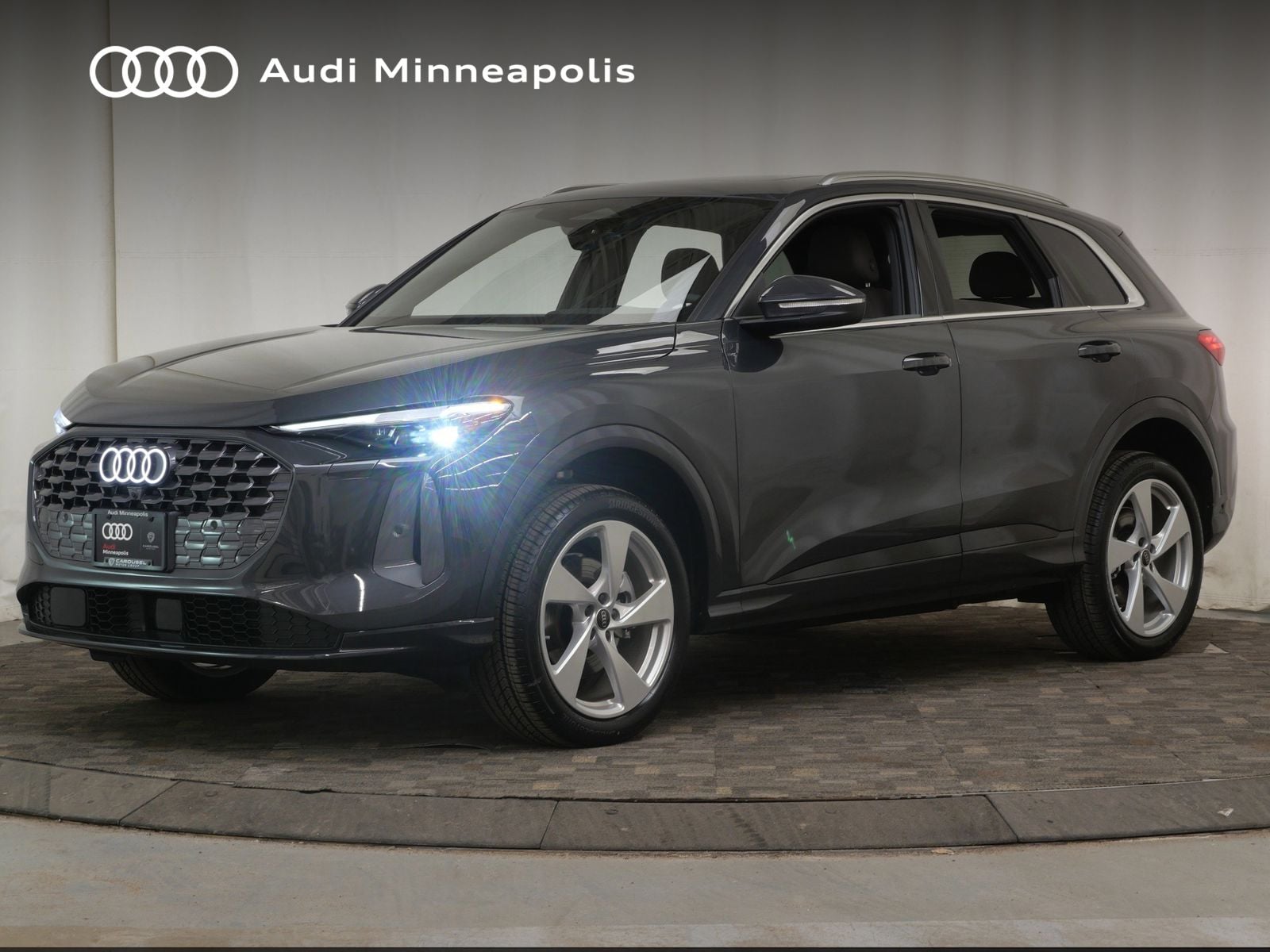 Thumbnail: 2025 Audi Q5 - 1