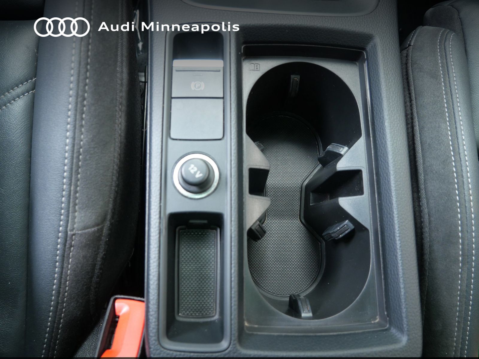 Thumbnail: 2022 Audi Q3 - 18