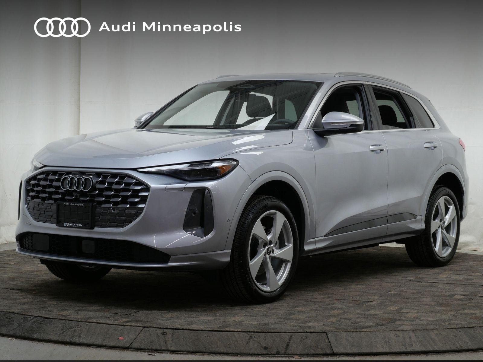 Thumbnail: 2025 Audi Q5 - 1