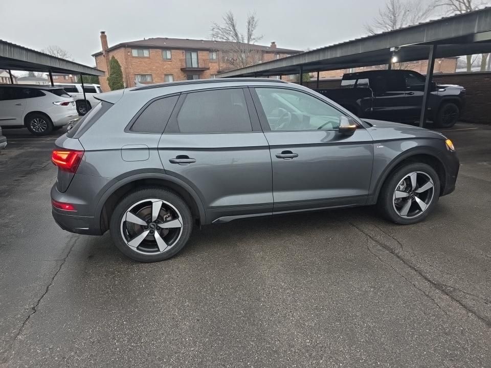 Thumbnail: 2023 Audi Q5 - 5