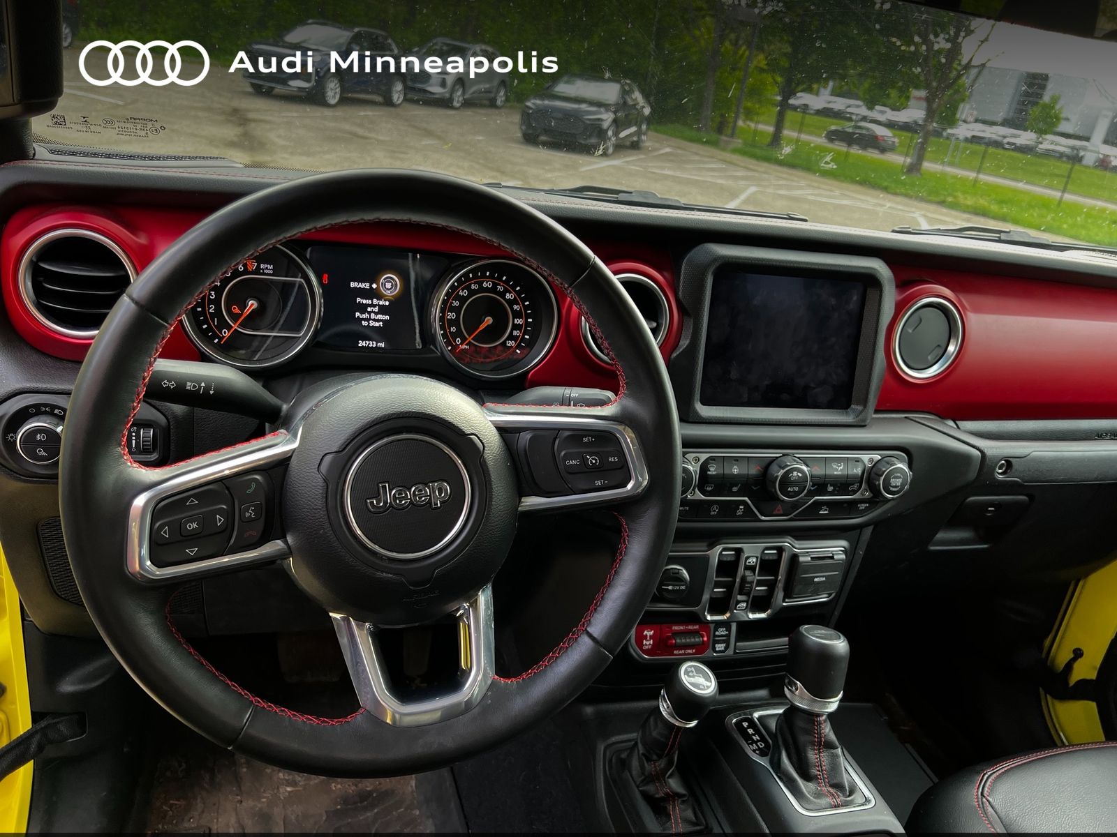 Thumbnail: 2023 Jeep Gladiator - 12