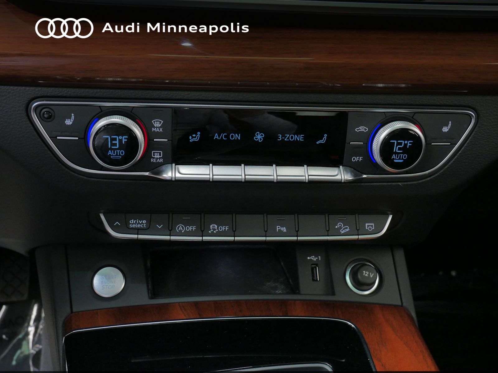 Thumbnail: 2023 Audi Q5 - 25