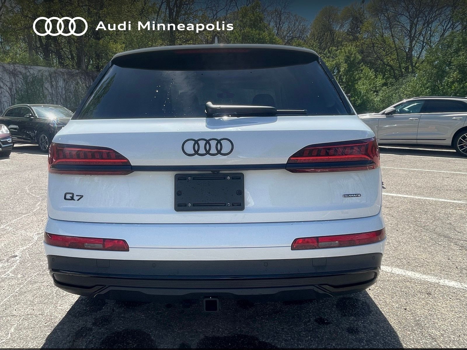 Thumbnail: 2023 Audi Q7 - 23