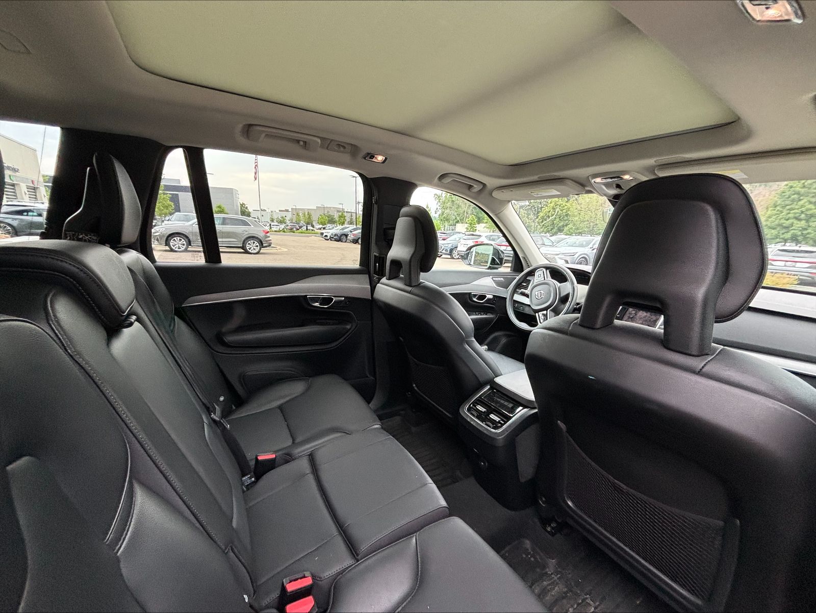 Thumbnail: 2021 Volvo XC90 - 8