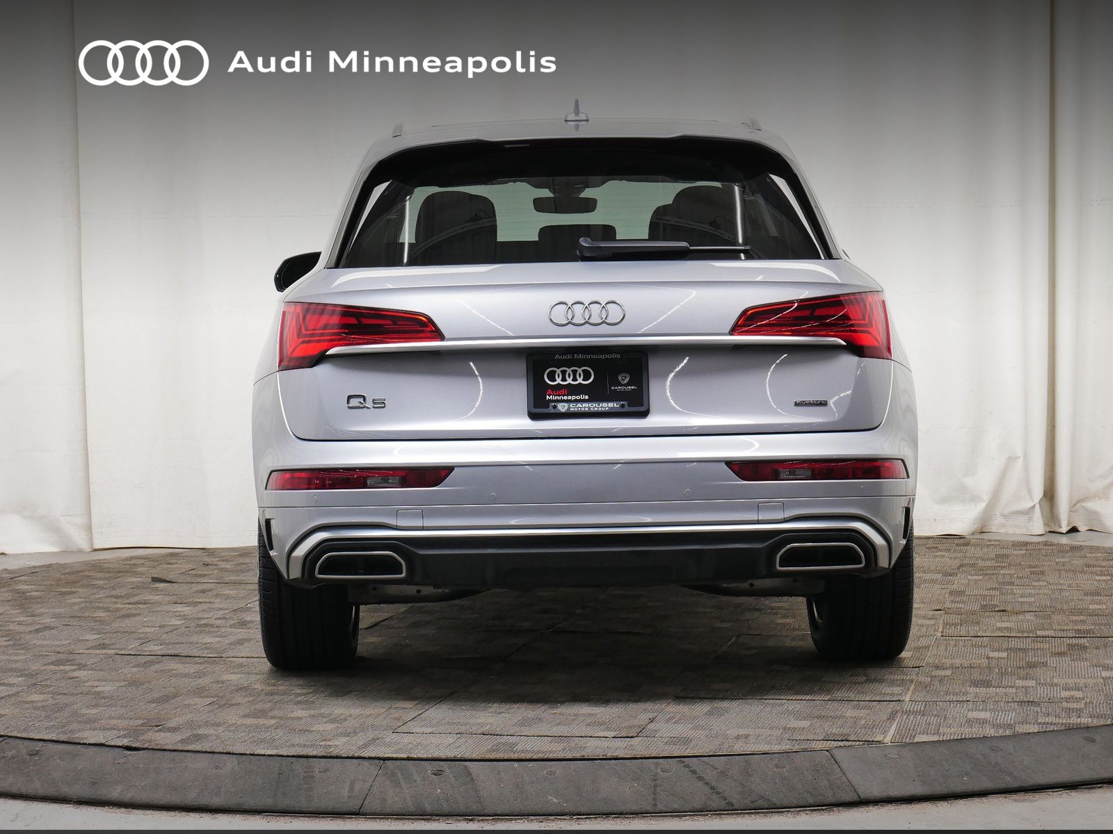 Thumbnail: 2023 Audi Q5 - 6