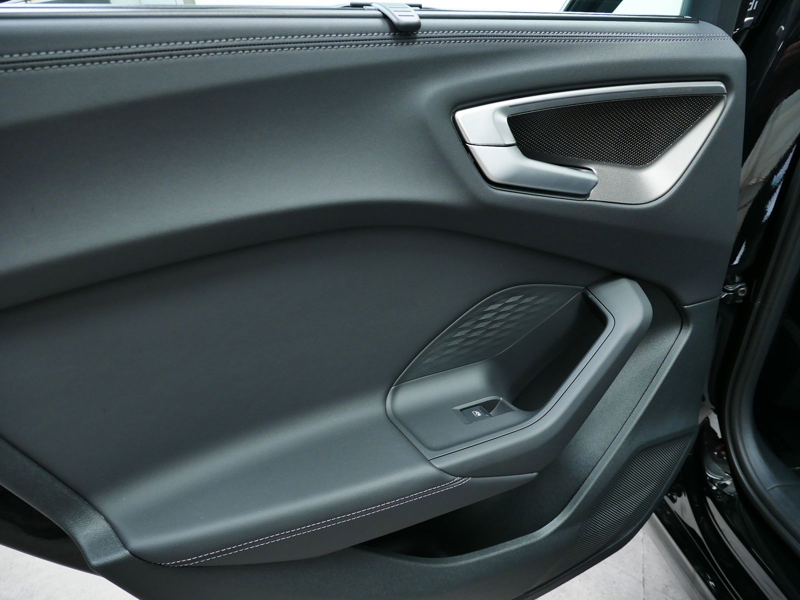 Thumbnail: 2025 Audi A5 - 12