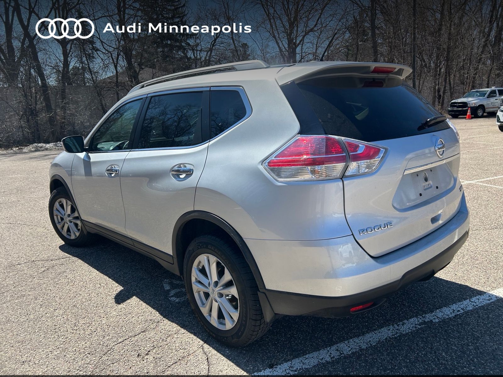 Thumbnail: 2015 Nissan Rogue - 6